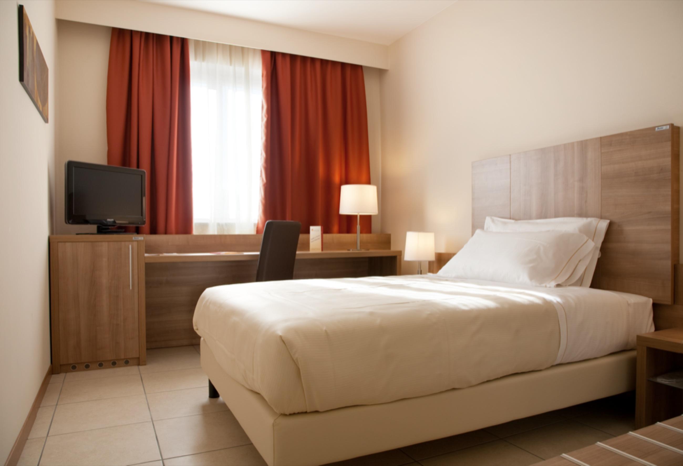 Torino San Luigi - Ristorante Trait D'union 4* Beinasco